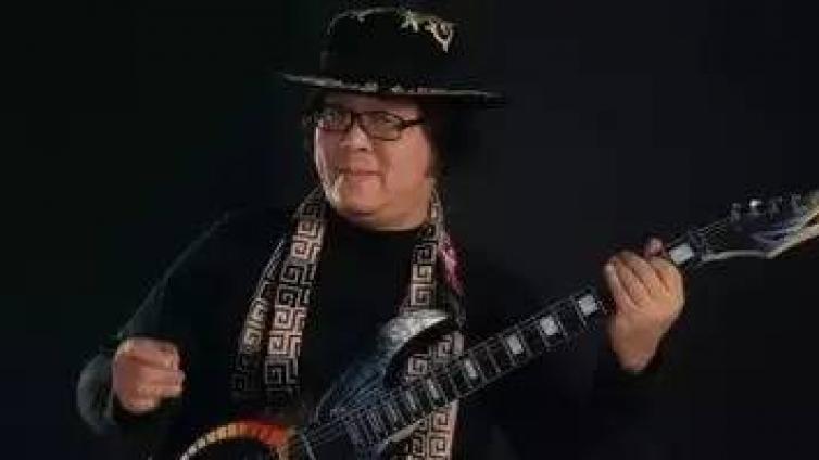 和声内音和五声音阶并用，能让Blues solo更有味道！| 蔡正东吉他24